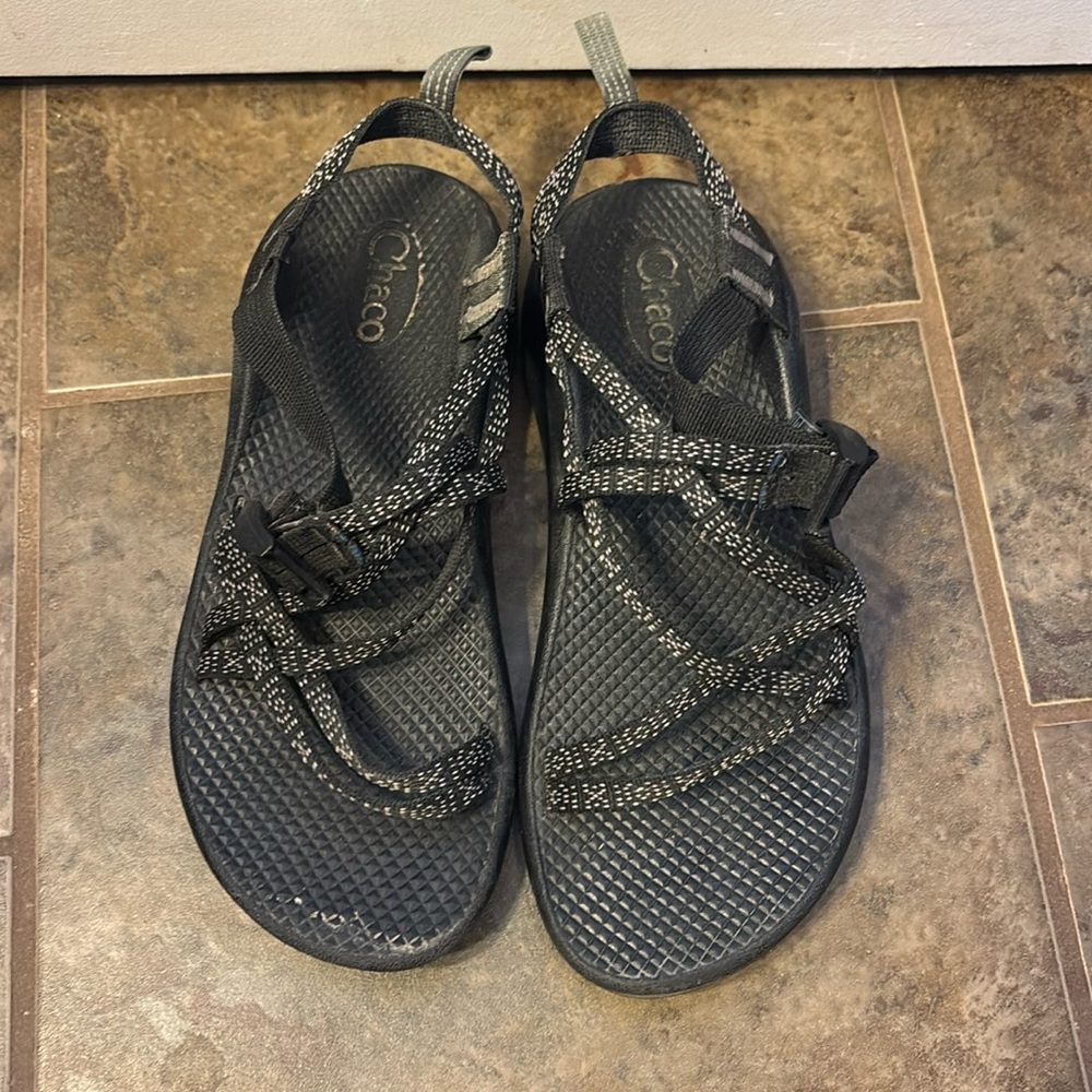 Chacos - Picture 1 of 4
